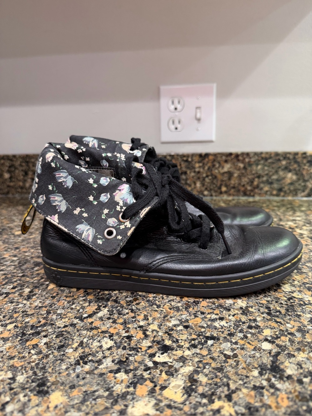 Dr martens 7 Black Leather Fold-Over Floral High-Top Sneakers
